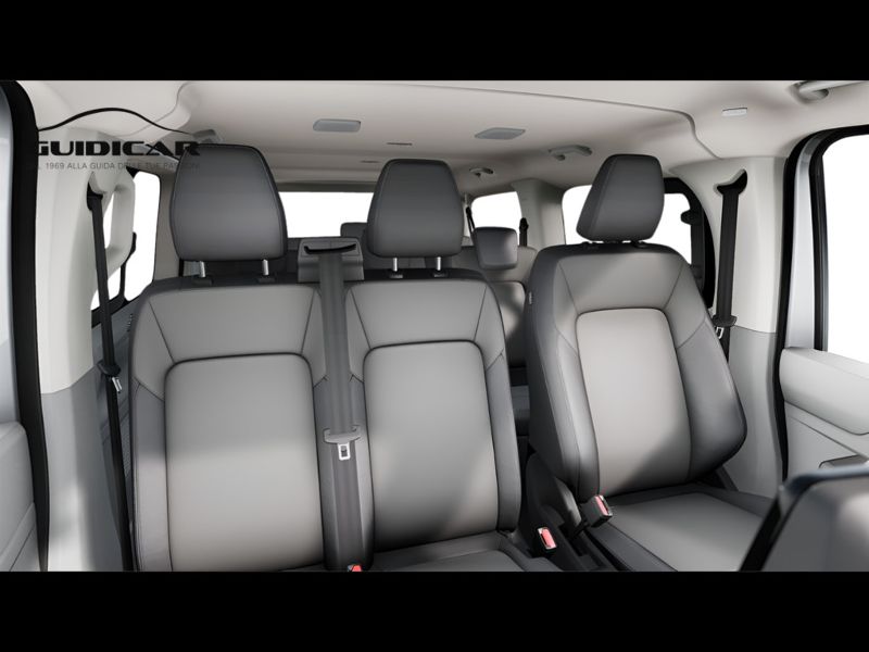 GuidiCar - VOLKSWAGEN INDUSTRIALI Caravelle 1 e-Caravelle Life Elettrico 160 kW post auto L1 Nuovo